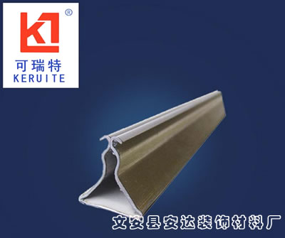 三角龙骨特点